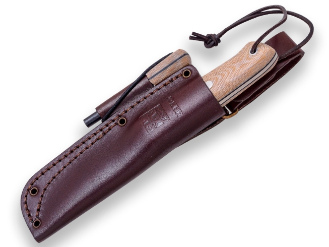 COUTEAU DE BUSHCRAFT ET DE SURVIE...